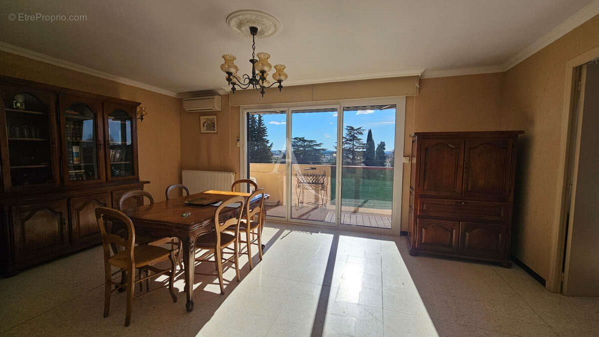 Appartement à vendre, 88m², Nîmes