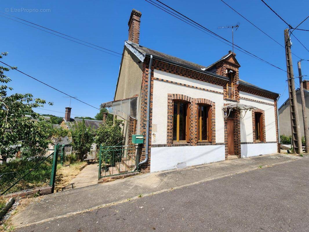 Maison à vendre, 75m², Cormenon