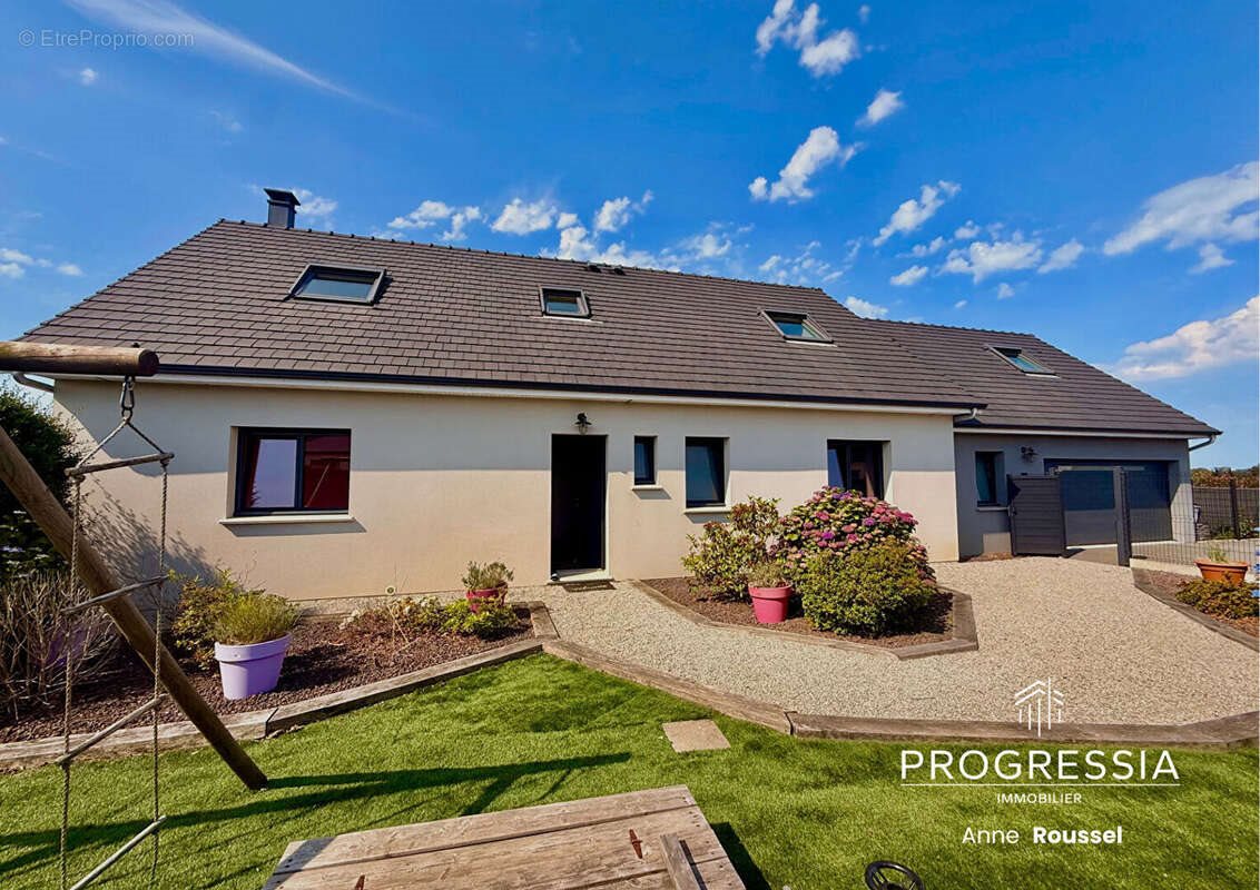 Maison à vendre, 192m², Saint-Martin-du-Bec