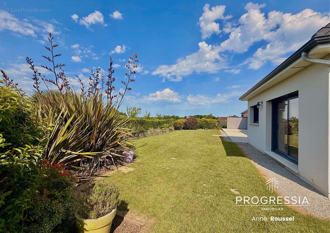 Maison à vendre, 192m², Saint-Martin-du-Bec