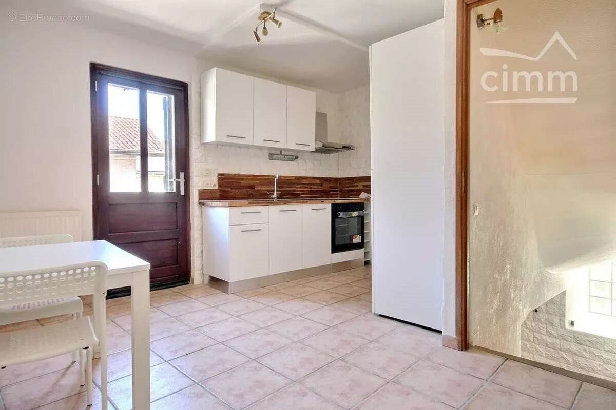 Maison à vendre, 68m², Gières
