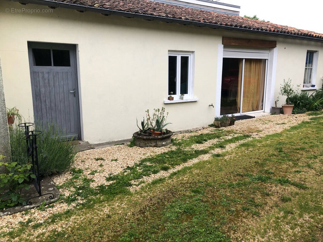 Maison à vendre, 113m², Villefagnan