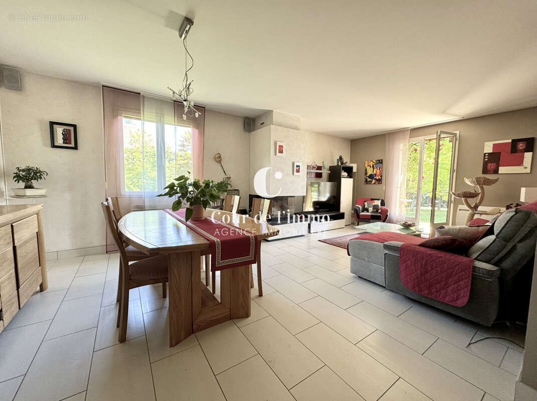 Maison à vendre, 124m², Bonne