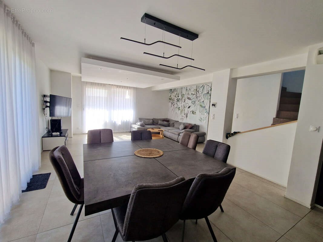 Maison à vendre, 122m², Cernay