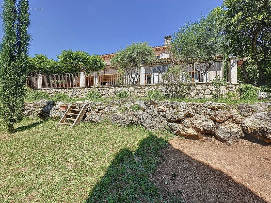 Maison à vendre, 168m², Lorgues