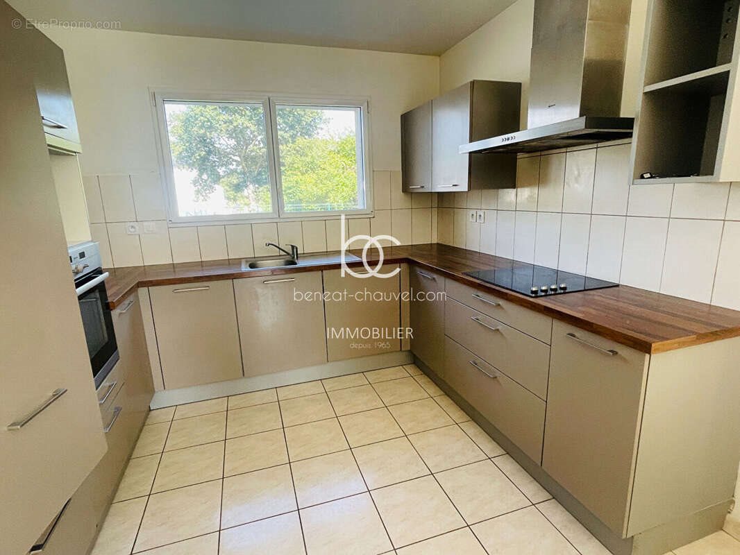 Maison à vendre, 130m², Surzur