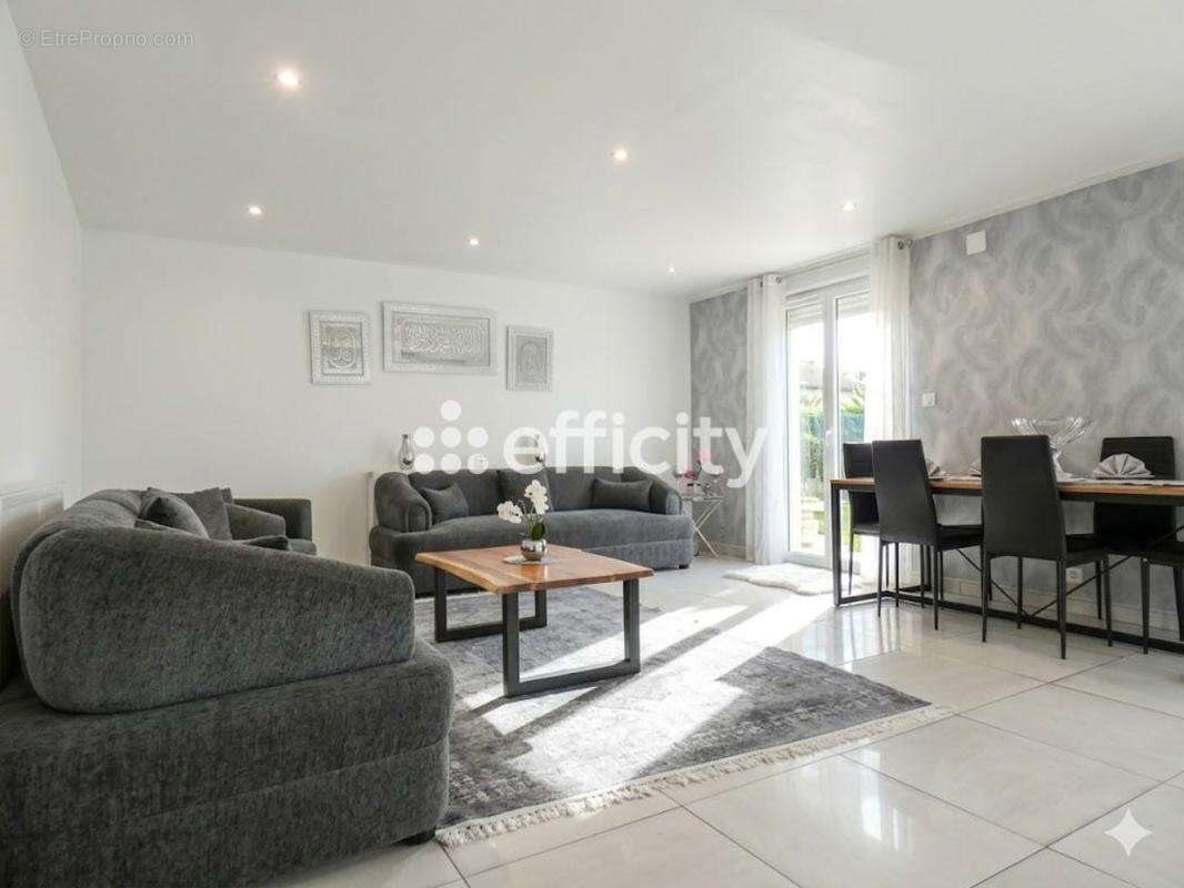 Appartement à vendre, 270m², Mulhouse