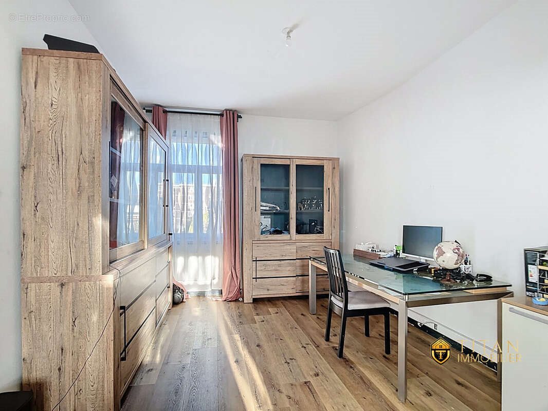 Appartement à vendre, 221m², Dunkerque