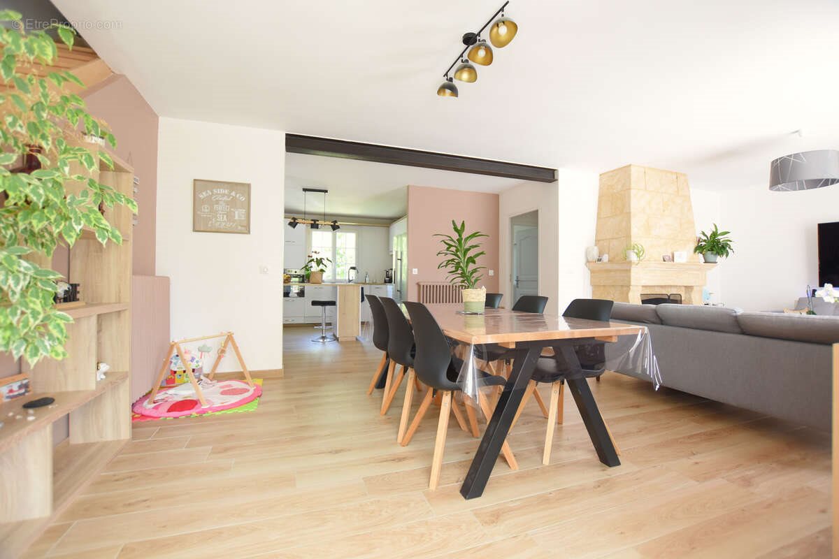 Maison à vendre, 175m², Le Perray-en-Yvelines