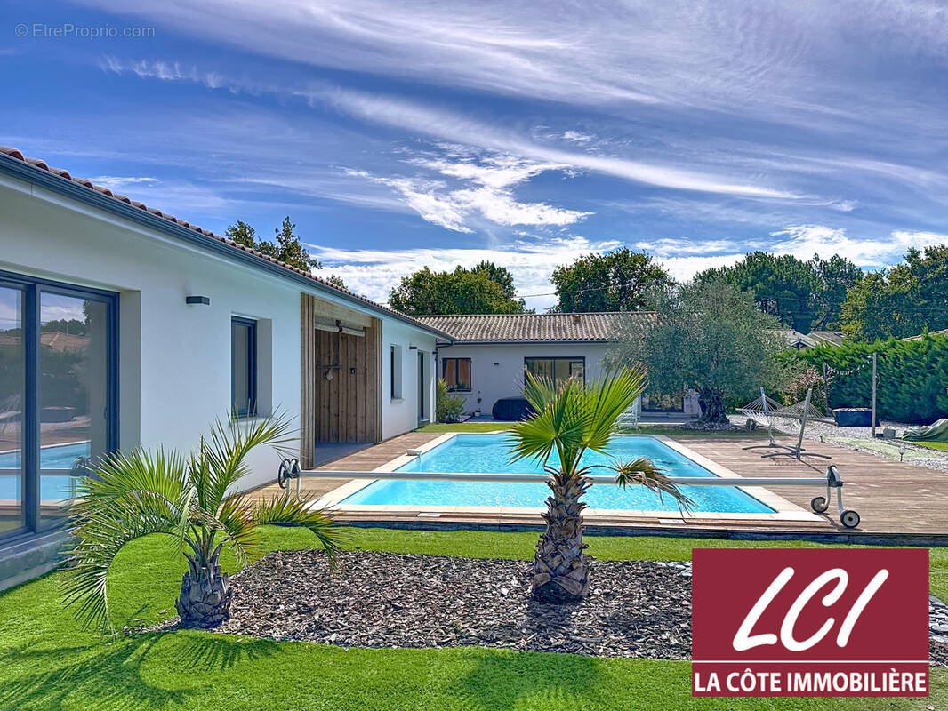 Maison à vendre, 192m², Gujan-Mestras