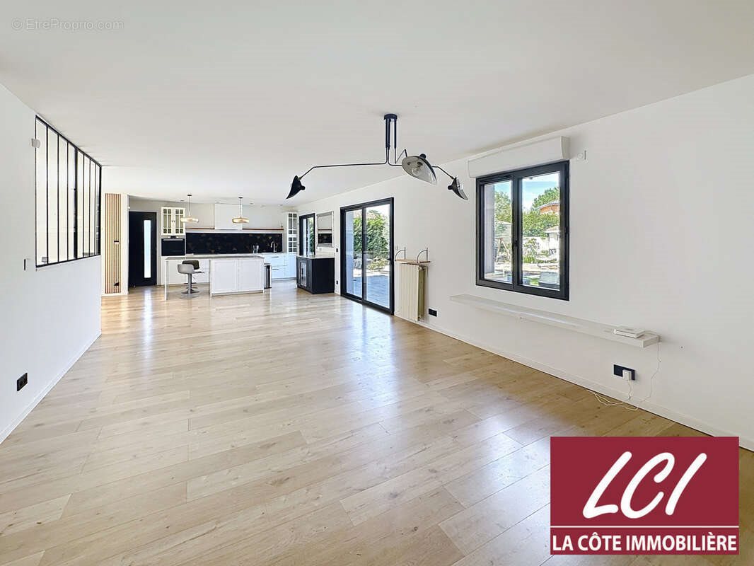 Maison à vendre, 192m², Gujan-Mestras