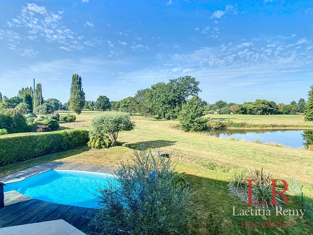 Maison à vendre, 222m², Bruz