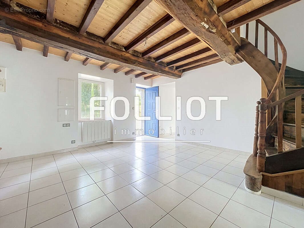 Maison à vendre, 136m², Dangy