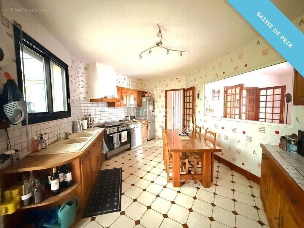 Maison à vendre, 170m², La Brède