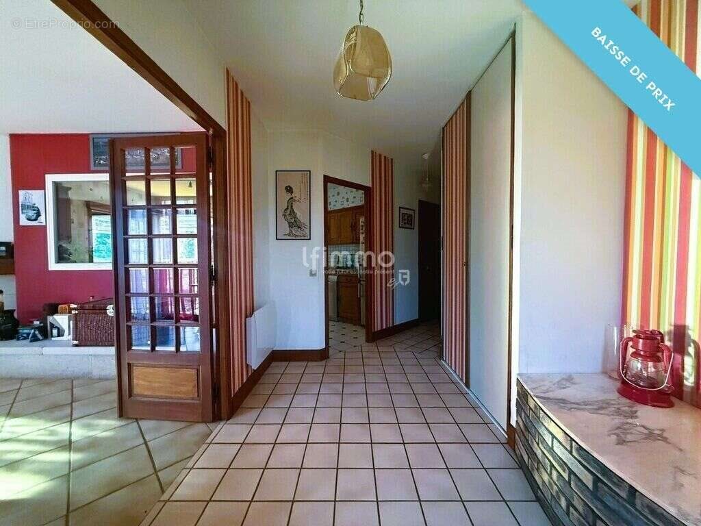 Maison à vendre, 170m², La Brède