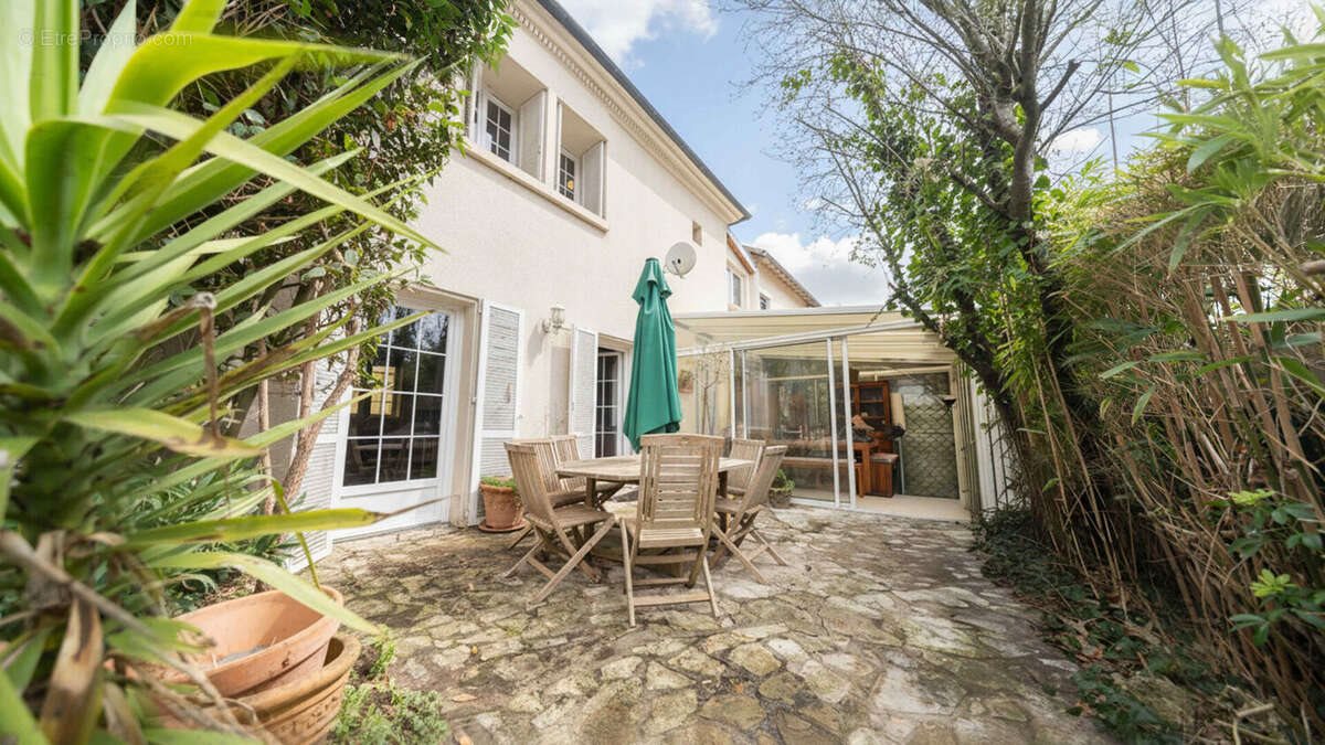 Maison à vendre, 120m², Le Plessis-Robinson