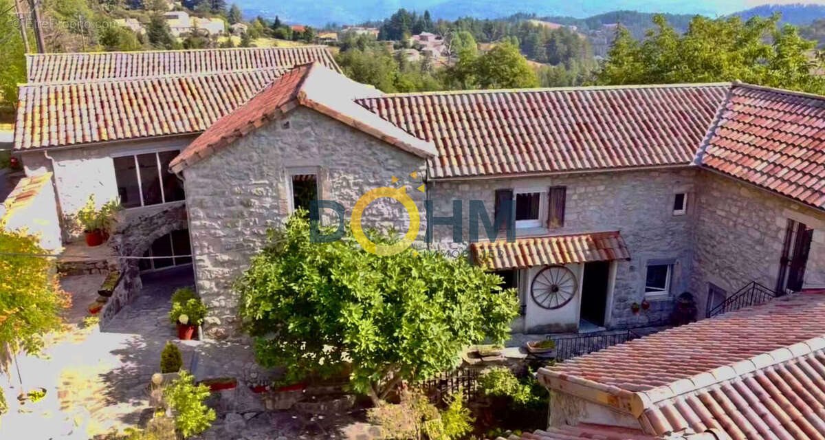 Maison à vendre, 590m², Concoules