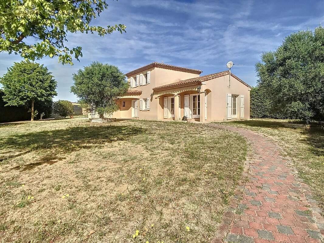 Maison à vendre, 128m², Pennautier
