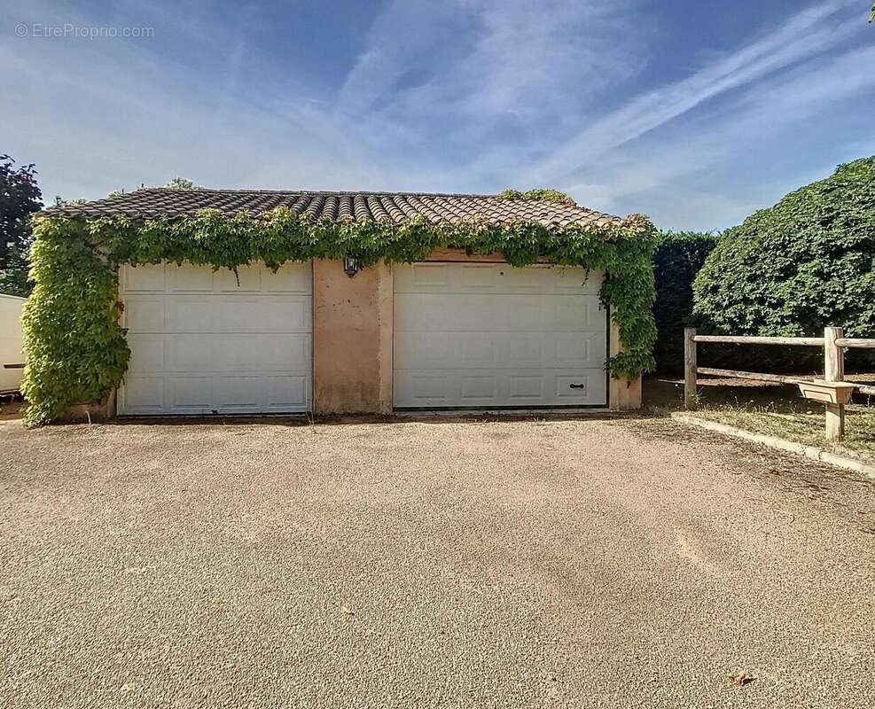 Maison à vendre, 128m², Pennautier