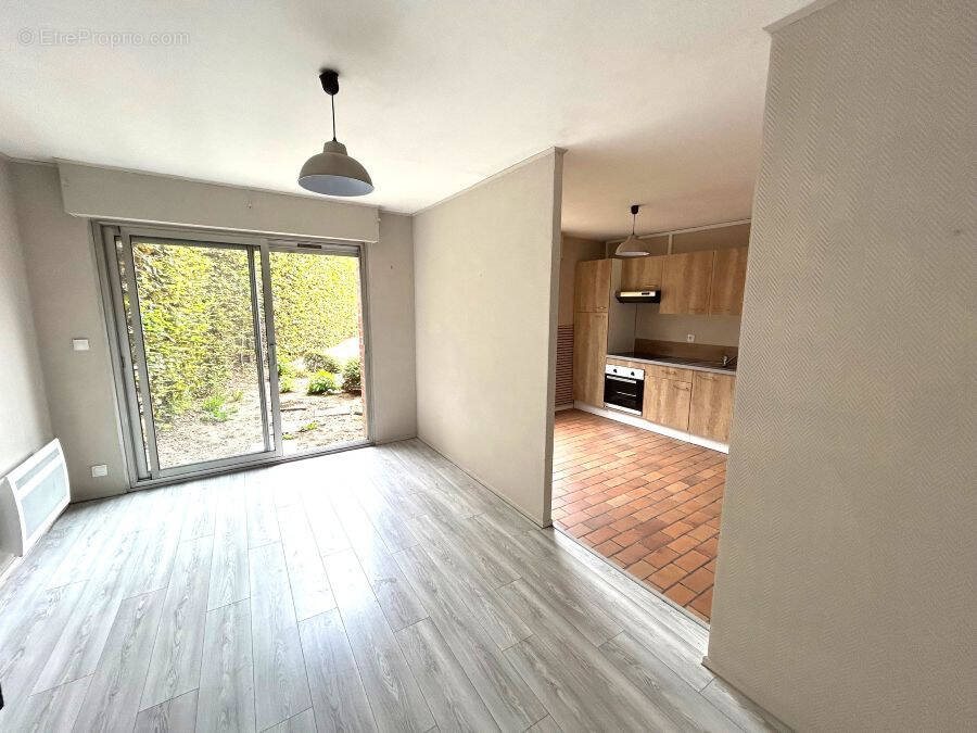 Appartement à vendre, 50m², Saint-Amand-les-Eaux