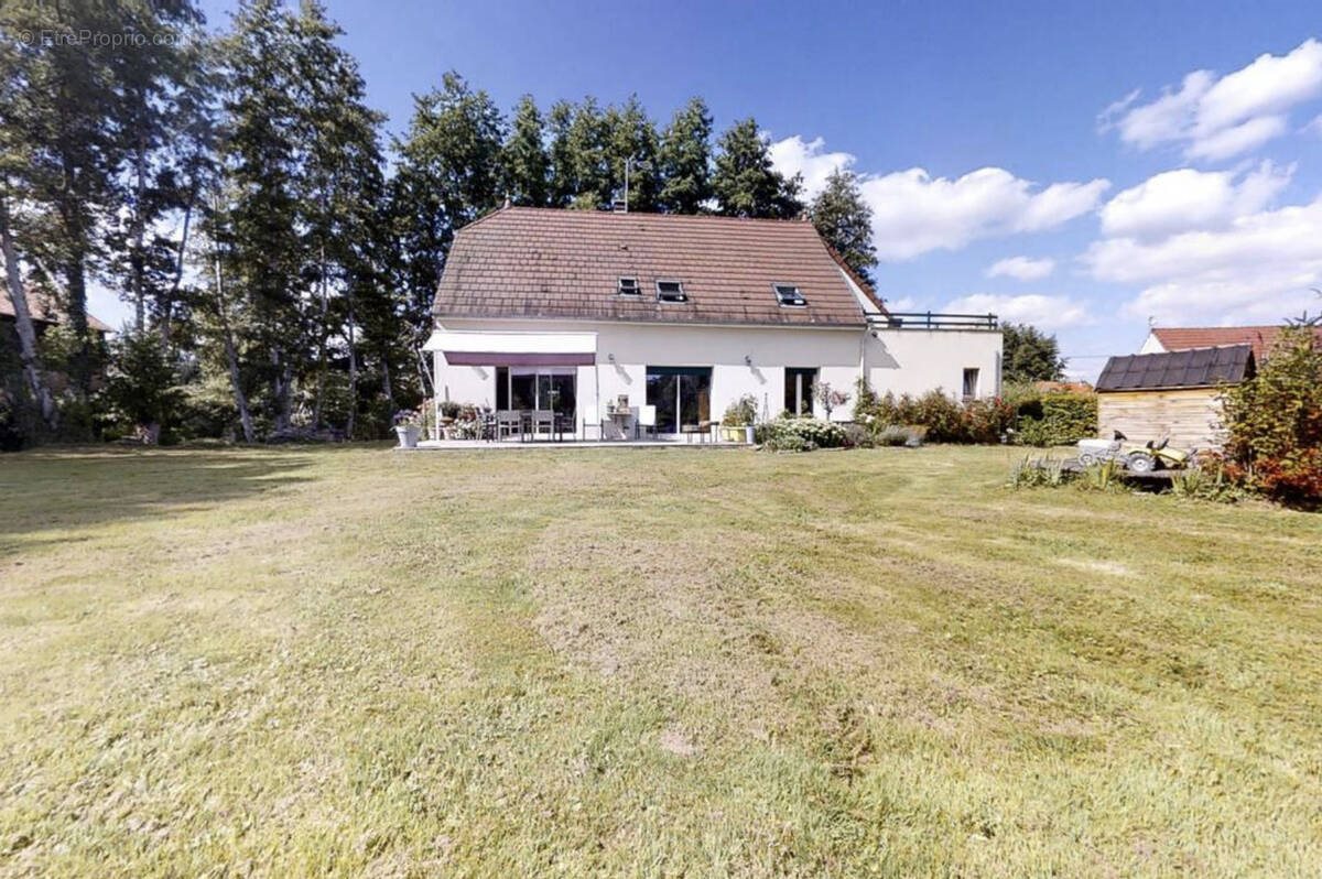 Maison à vendre, 240m², Tergnier