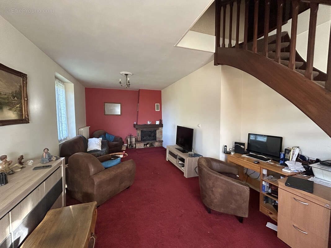 Maison à vendre, 140m², Marcillac-la-Croisille