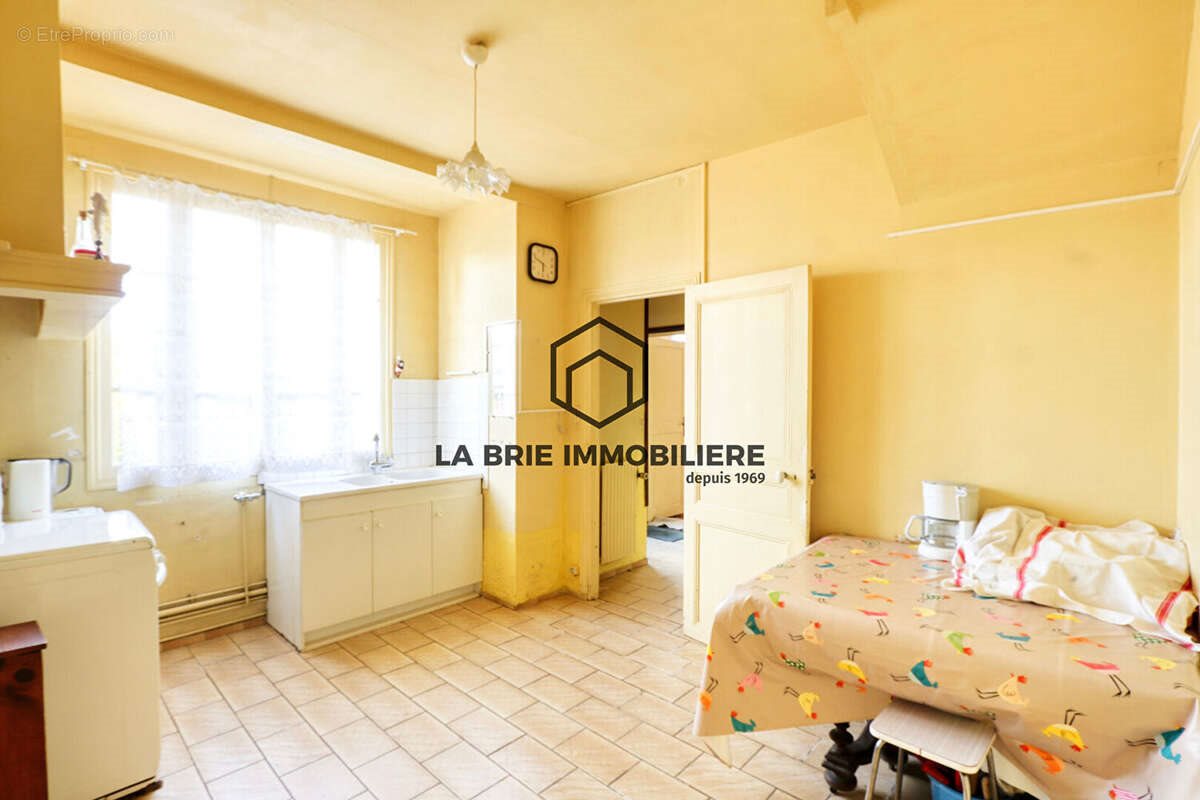 Maison à vendre, 113m², Grisy-Suisnes