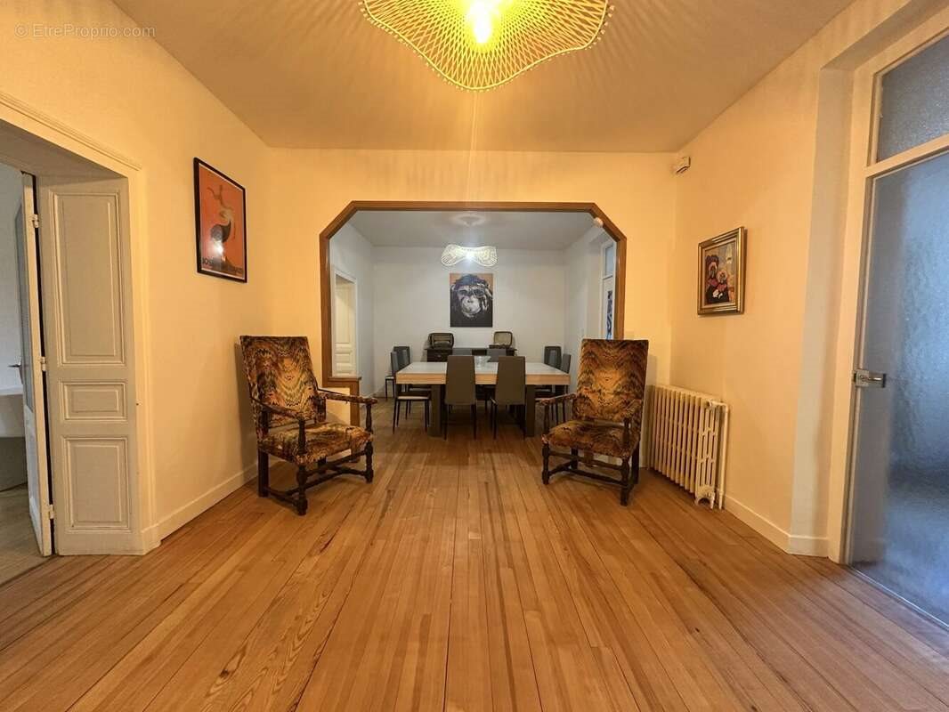 Maison à vendre, 270m², Decazeville