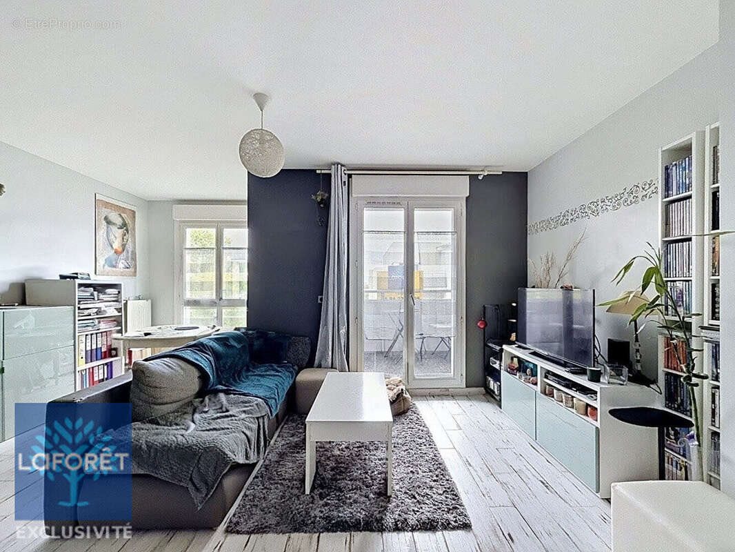 Appartement à vendre, 48m², Cergy
