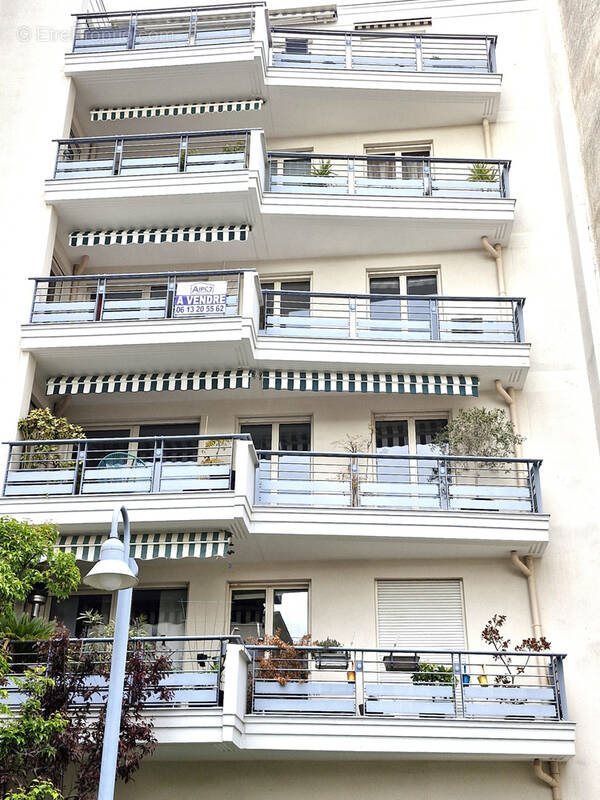 Appartement à vendre, 100m², Bron