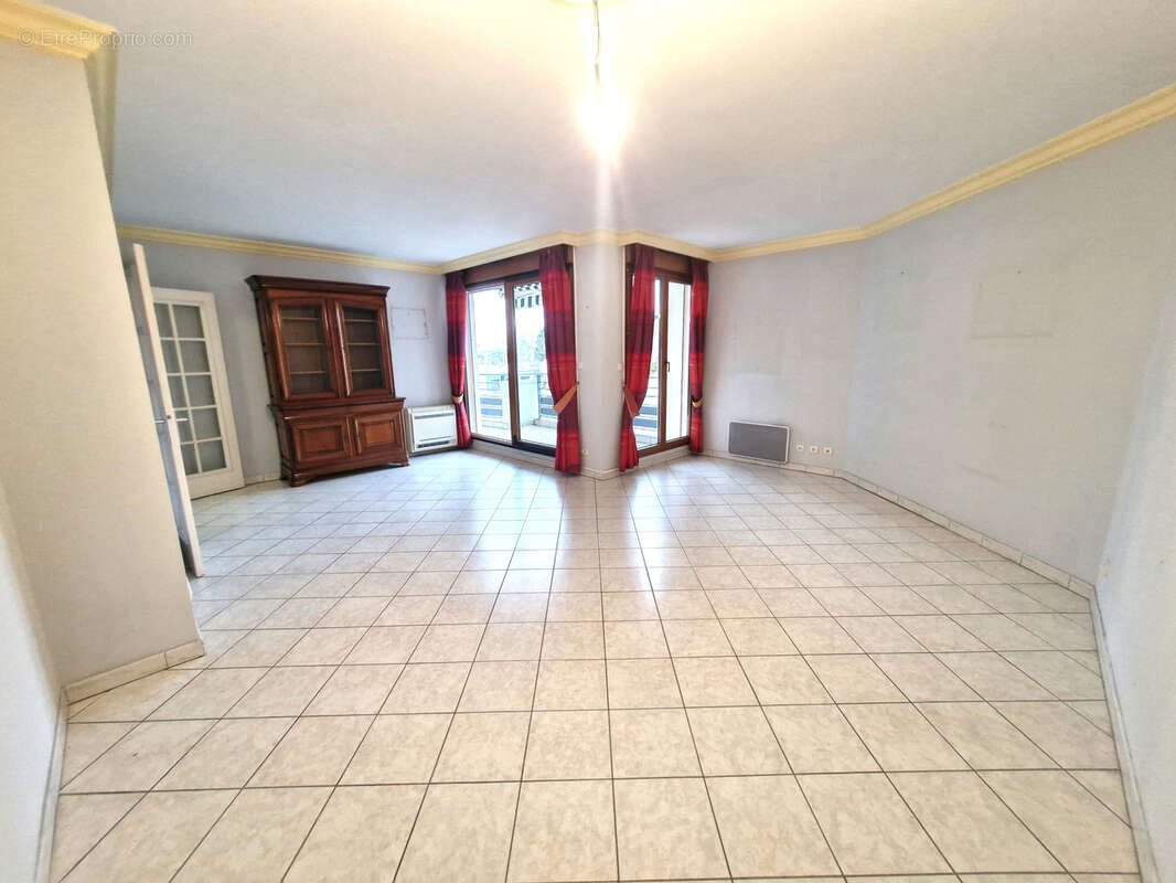 Appartement à vendre, 100m², Bron