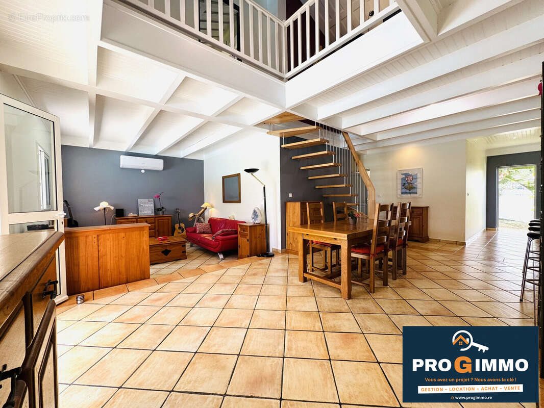 Maison à vendre, 175m², Le Tampon
