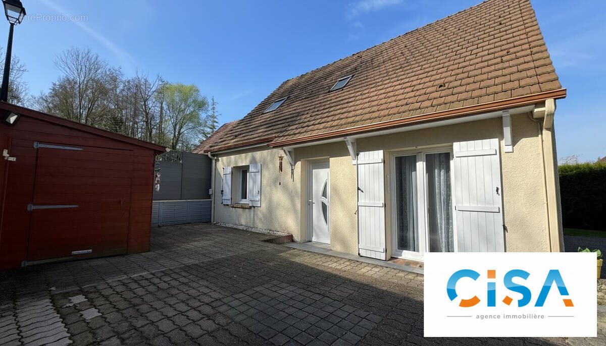 Maison à vendre, 90m², Pont-Sainte-Maxence