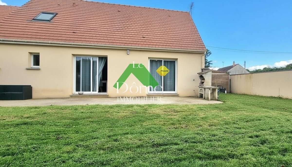 Maison à vendre, 120m², Andeville