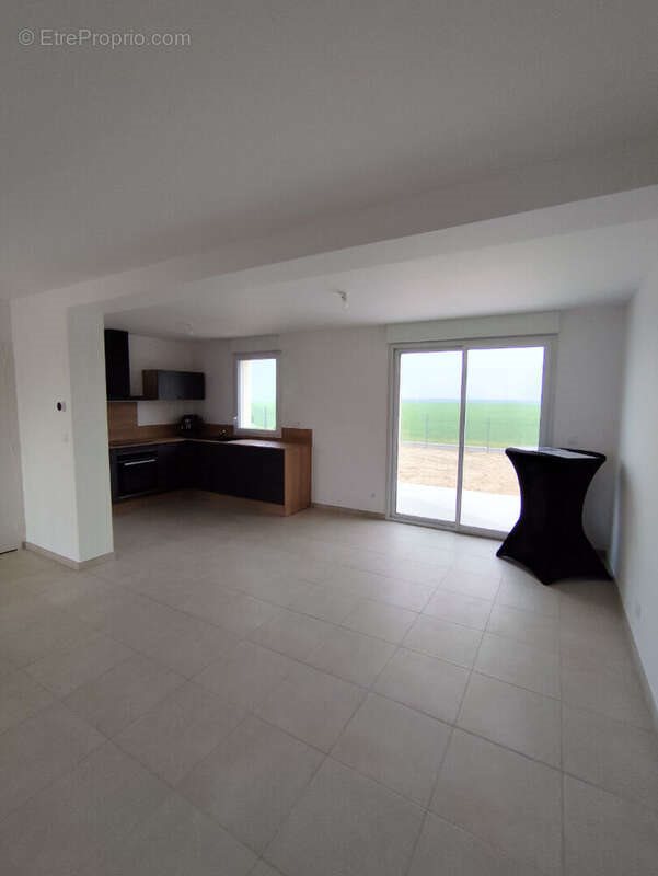 Maison à vendre, 95m², Cierrey
