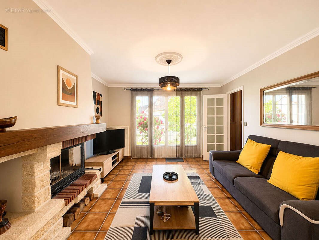 Maison à vendre, 113m², Orry-la-Ville