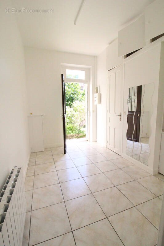 Appartement à vendre, 23m², Maisons-Alfort