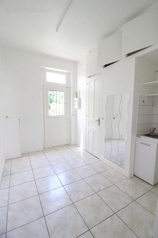 Appartement à vendre, 23m², Maisons-Alfort