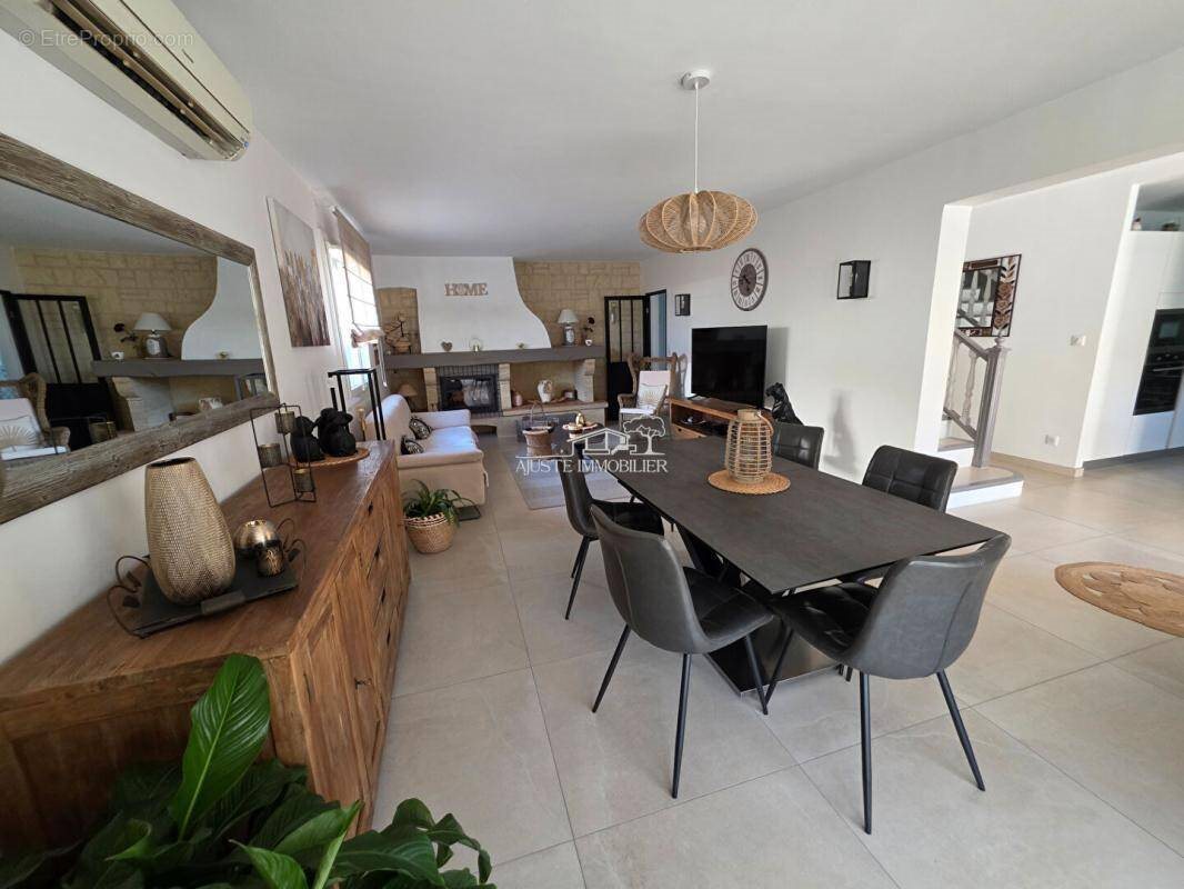 Maison à vendre, 125m², Marignane