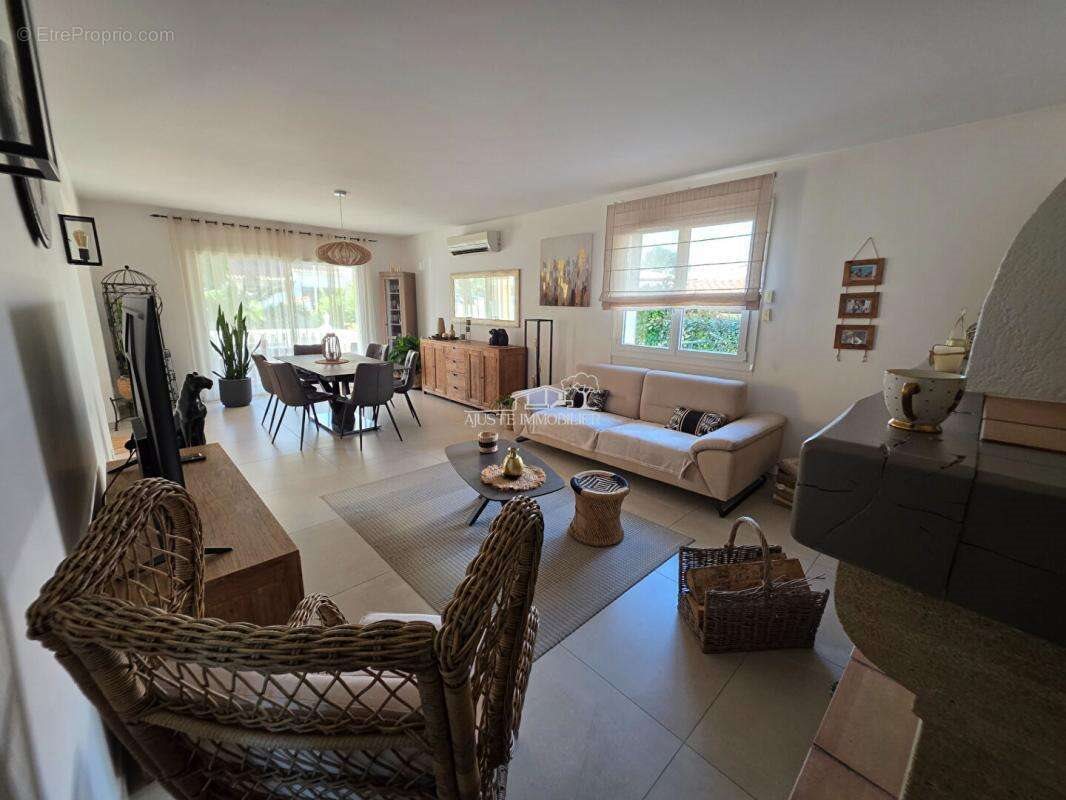 Maison à vendre, 125m², Marignane