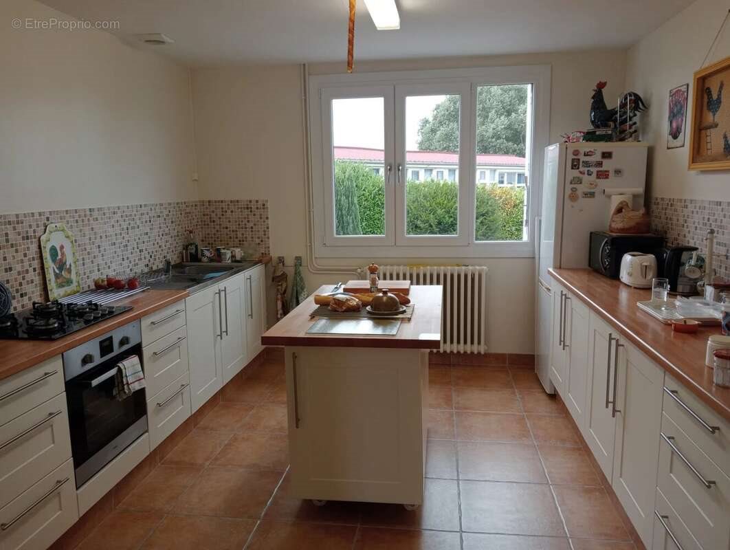 Maison à vendre, 82m², Thouars