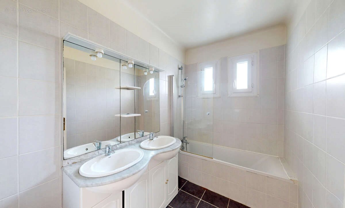 Maison à vendre, 199m², Saint-Pierre-d'Irube