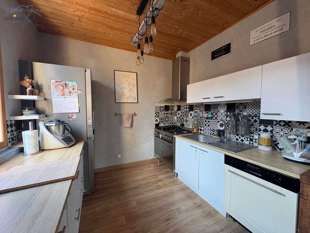 Maison à vendre, 140m², Hallencourt