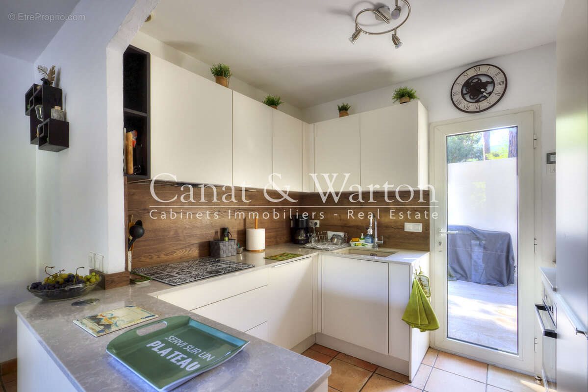 Maison à vendre, 55m², Cavalaire-sur-Mer
