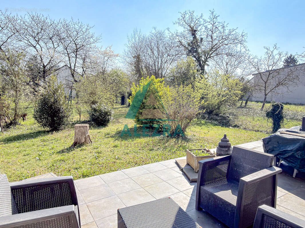 Maison à vendre, 153m², Éragny