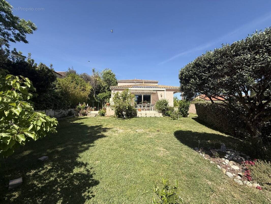 Maison à vendre, 167m², Ponteilla