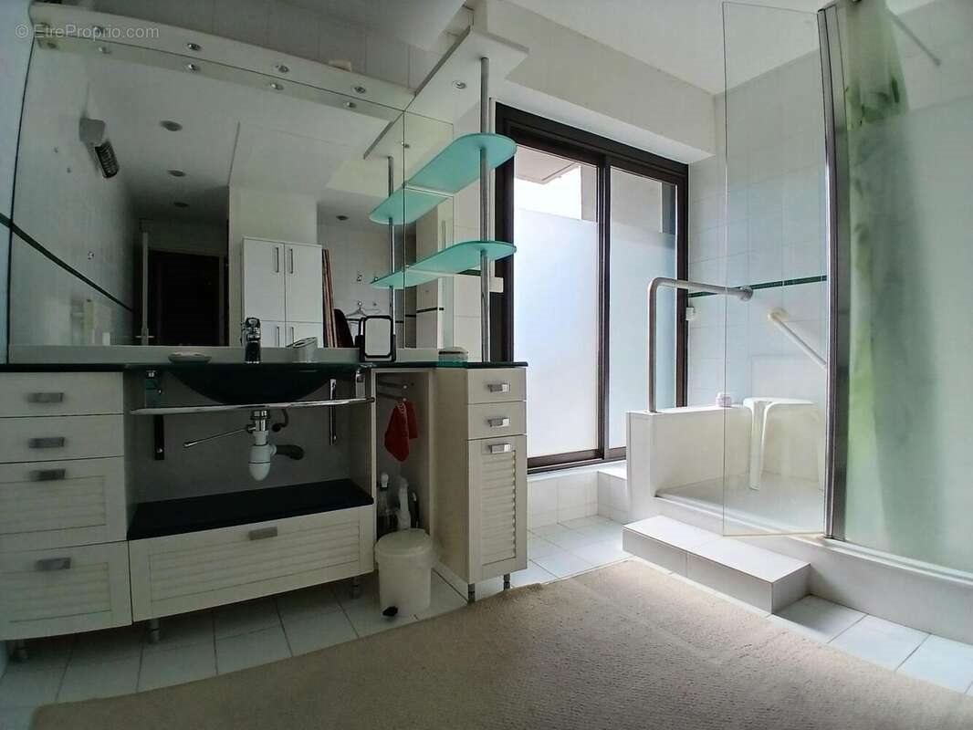 Appartement à vendre, 100m², Mérignac