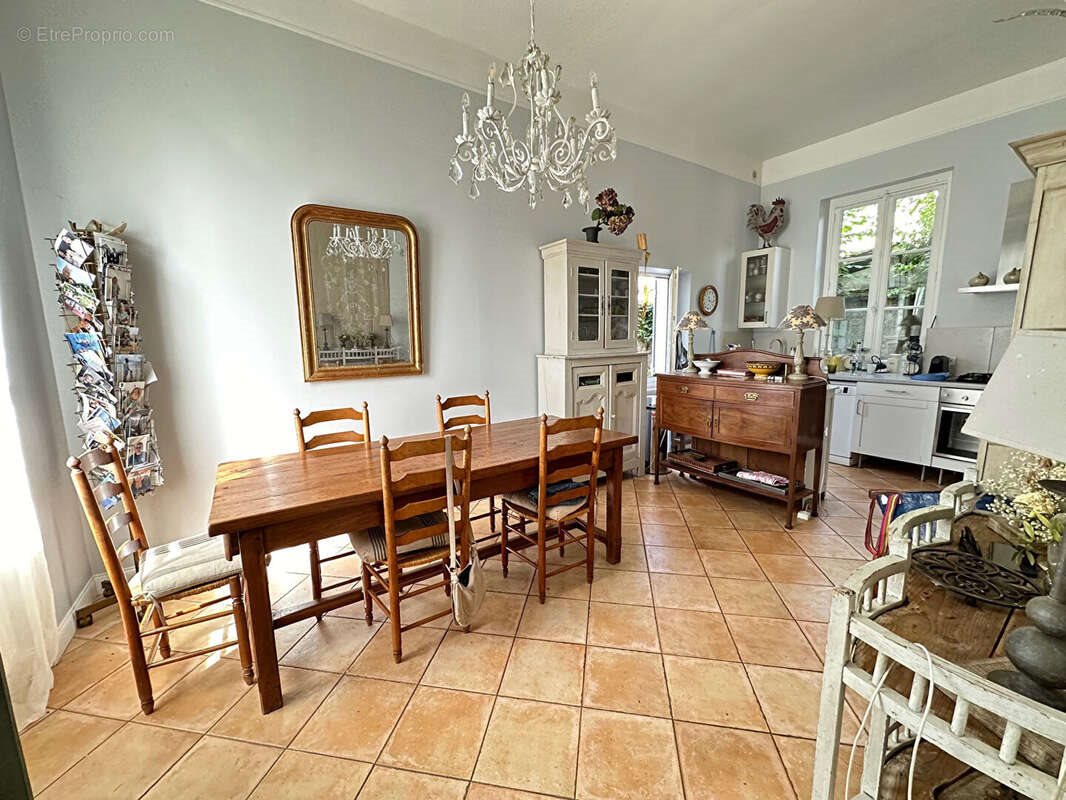 Maison à vendre, 116m², Houdan