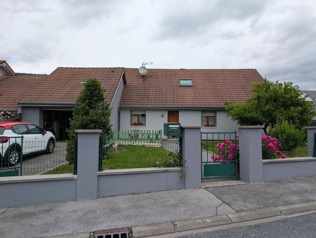Maison à vendre, 160m², Le Syndicat