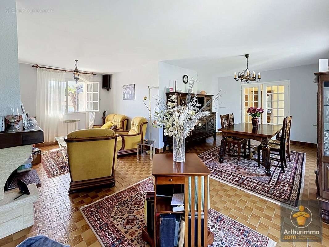 Maison à vendre, 142m², Mimizan